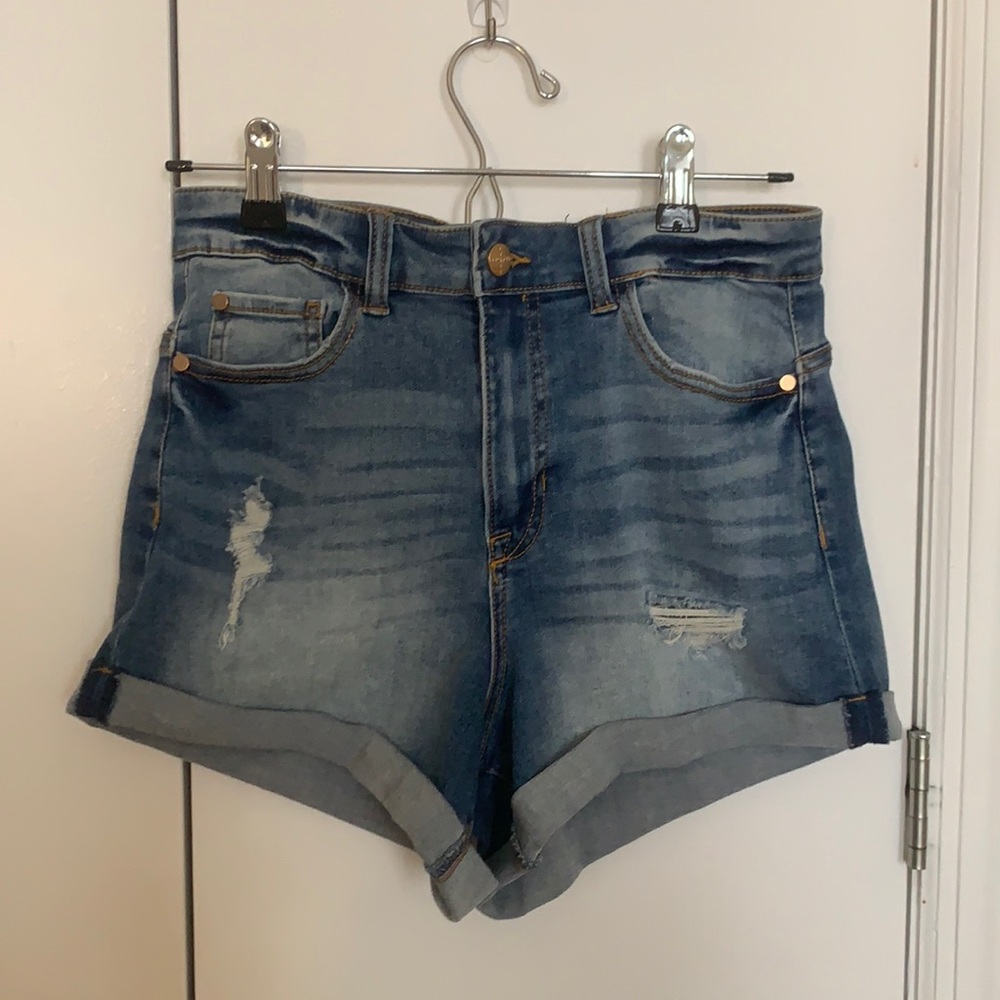 Kendall and Kylie The Icon Hight Waist Distressed Jean Shorts